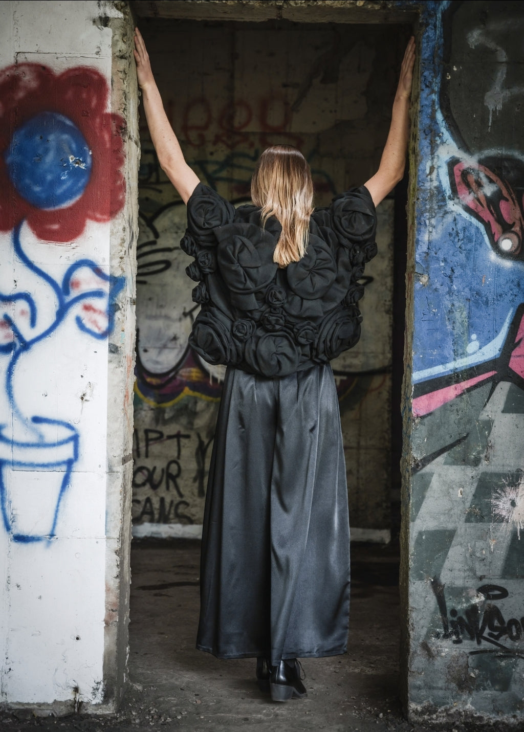 3D Floral Blouse and Pantacourt Pants Set